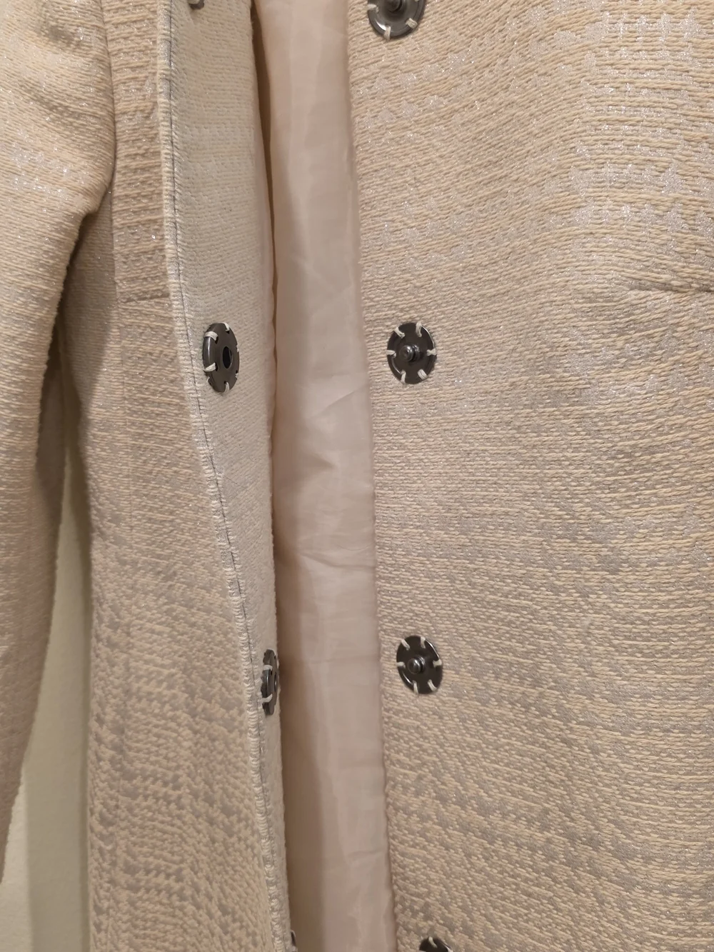 Sisley Cream Wool Tweed Coat Collarless Quiet Luxury Minimalist Paris Winter